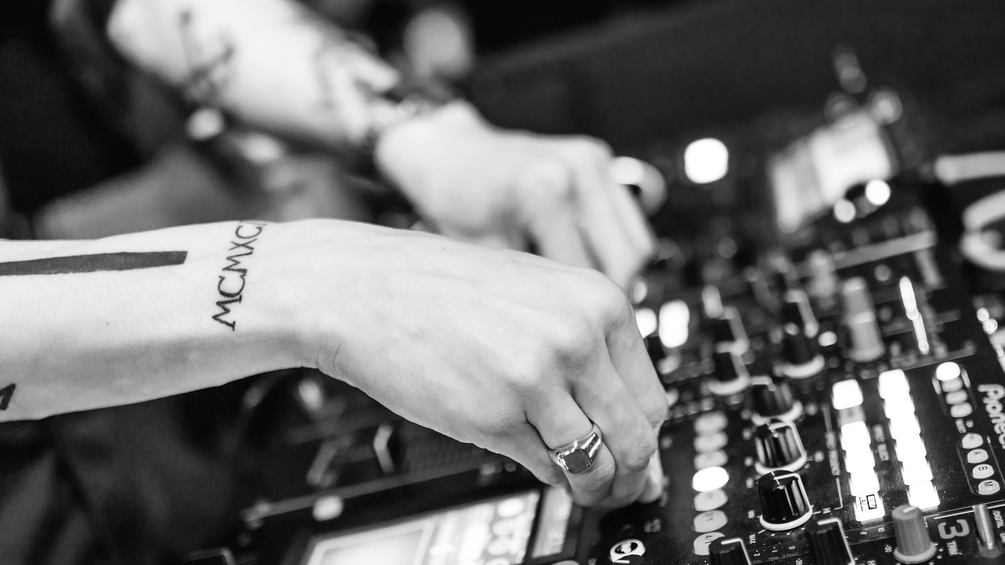 DJ RQ Away: Lagniappe